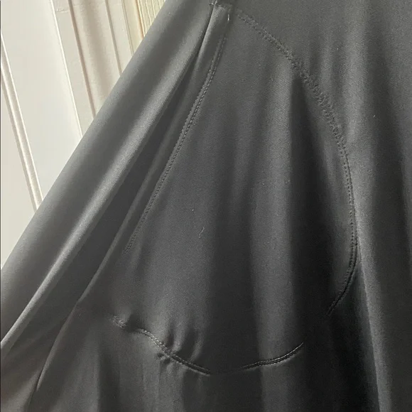 Elegant Black and Leopard Print Dress - Picture 3 of 4